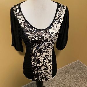 💜Daytrip Sequin Blouse